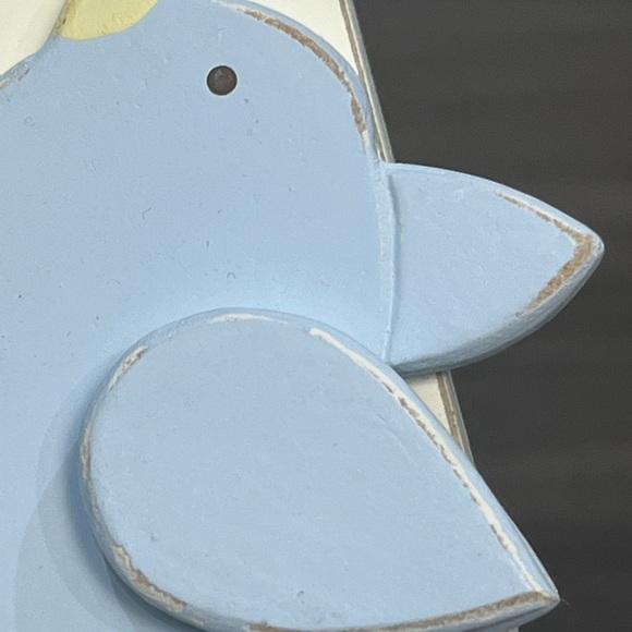 Smile For The Birdie Handpainted Handcarved Grandma & Me Wooden Photo Frame - Picture 6 of 16